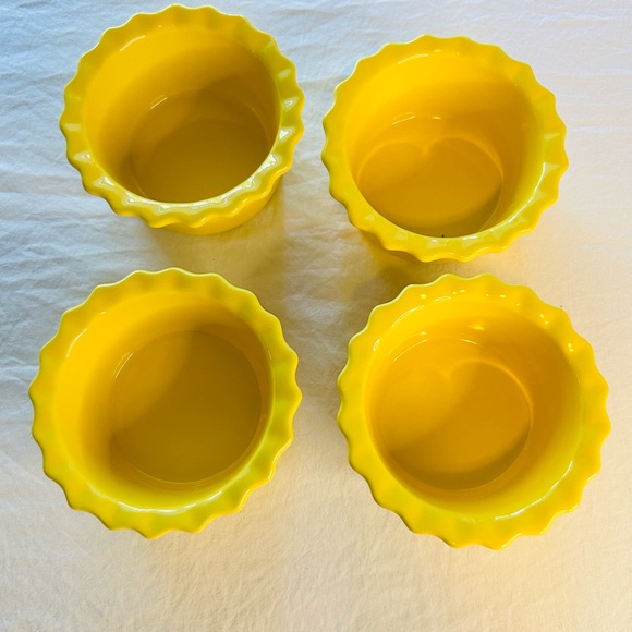 Yellow Ceramic Ramekin Set - Picture 3 of 3